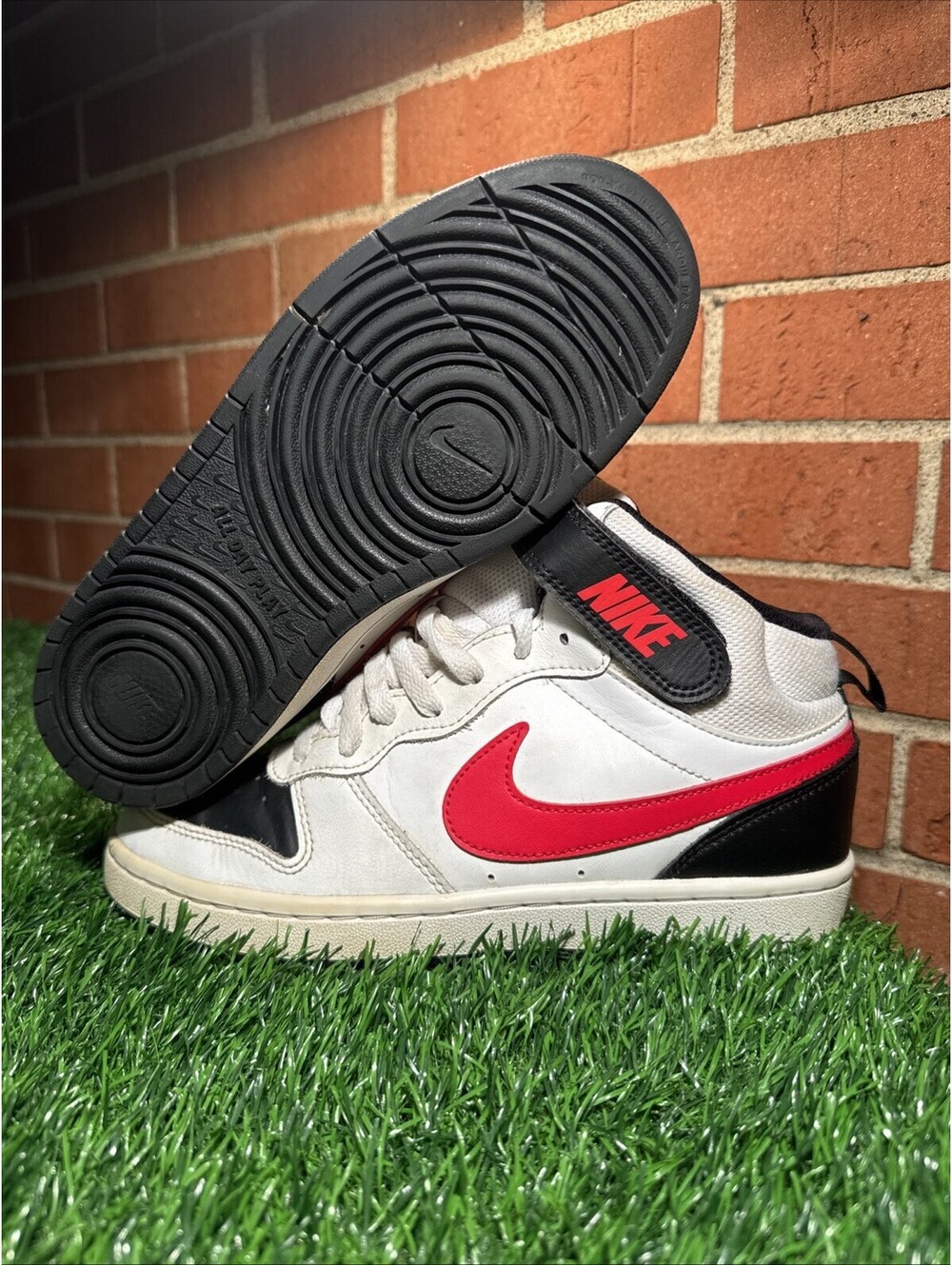 Size 5 (GS) - Nike Court Borough 2 Mid White University Red